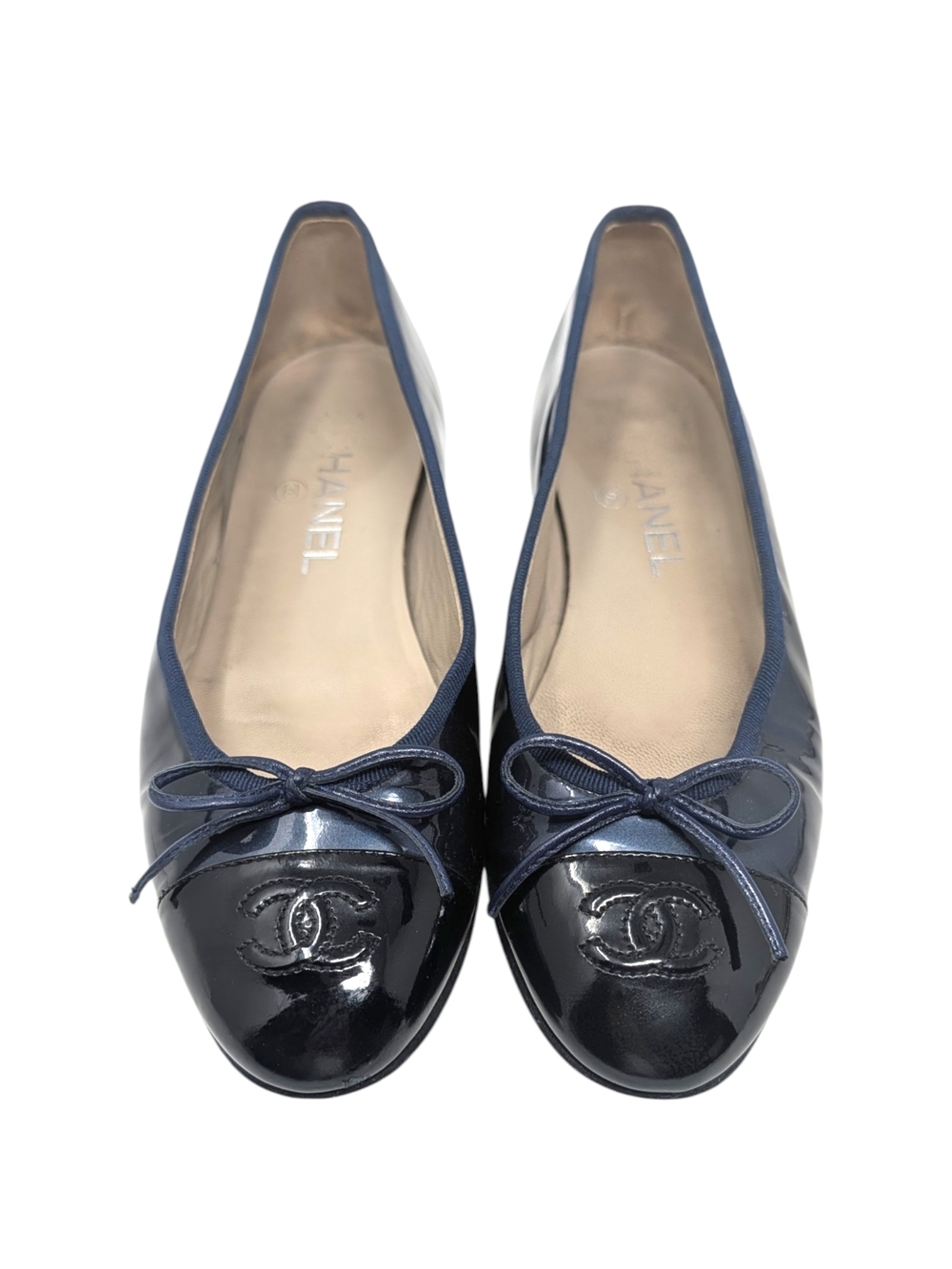 Chanel Ballet Flat Ballerina CC Logo Cap Toe Navy Blue Black Patent 37 | 6.5 - Picture 2 of 11